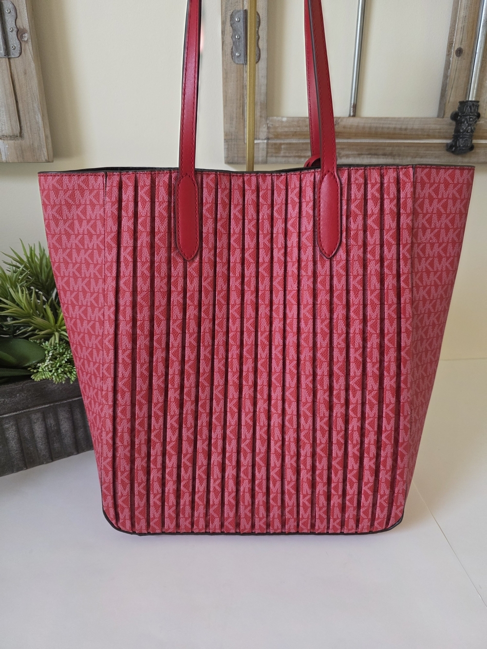 Michael Kors Sinclair Large Pleated Shopper Tote Crimson Red Signature Logo - Picture 7 of 10